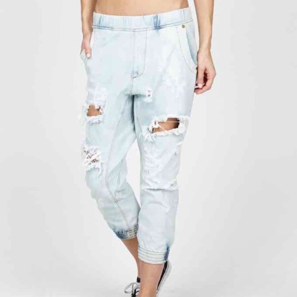 OneTeaSpoon Dundees Distressed Cropped Jogger Size XS